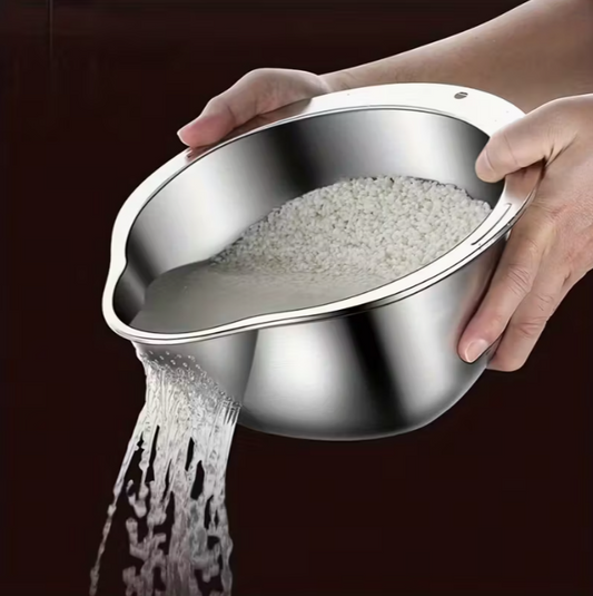 Durable Stainless Steel Colander - Multi-Use Kitchen Sieve with Handle - Ideal for Rice Washing, Fruit Draining & Vegetable Cleaning, Food-Safe Mesh for Efficient Water Filtering, Rice Strainer