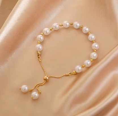 1pc Women'S Elegant Imitation Pearl Bracelet - Minimalist Everyday & Formal Jewelry with Delicate Chain, KC Golden Plated Imitation Pearl Chain for Everyday, Parties, Gifts - Year-Round Luxury Accessory for Women & Teens, Party Accessory