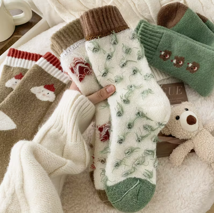 4 Pairs of Bear Snowman Terrycloth Socks Autumn and Winter Thick Mid-Calf Socks for Women Cute Sweet Warm Christmas Holiday Stockings